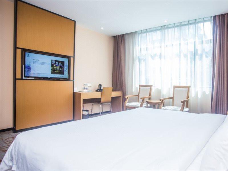 Lavande Hotel Tianhe Gangding Subway Station Branch Kanton Exterior foto