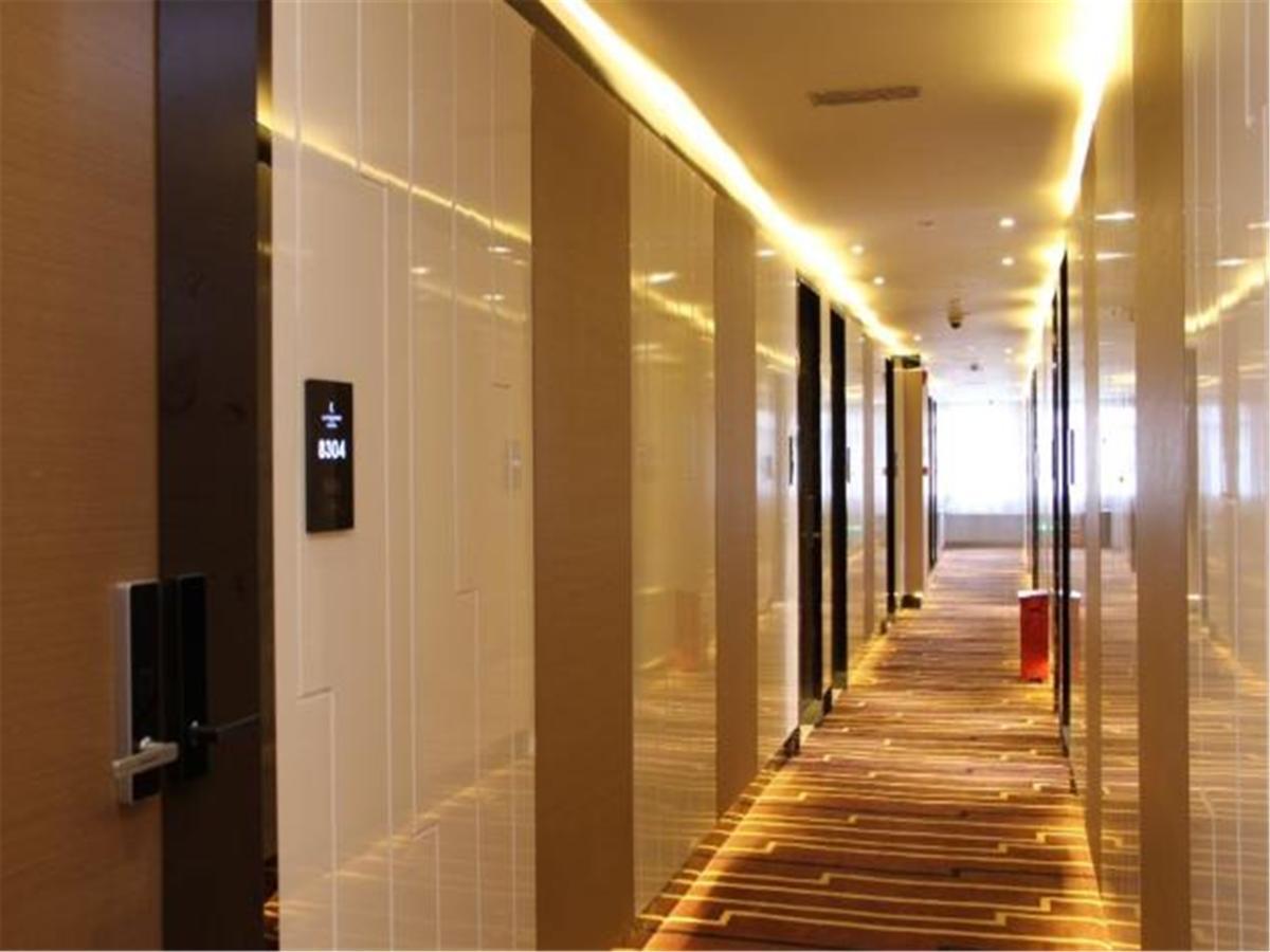 Lavande Hotel Tianhe Gangding Subway Station Branch Kanton Exterior foto